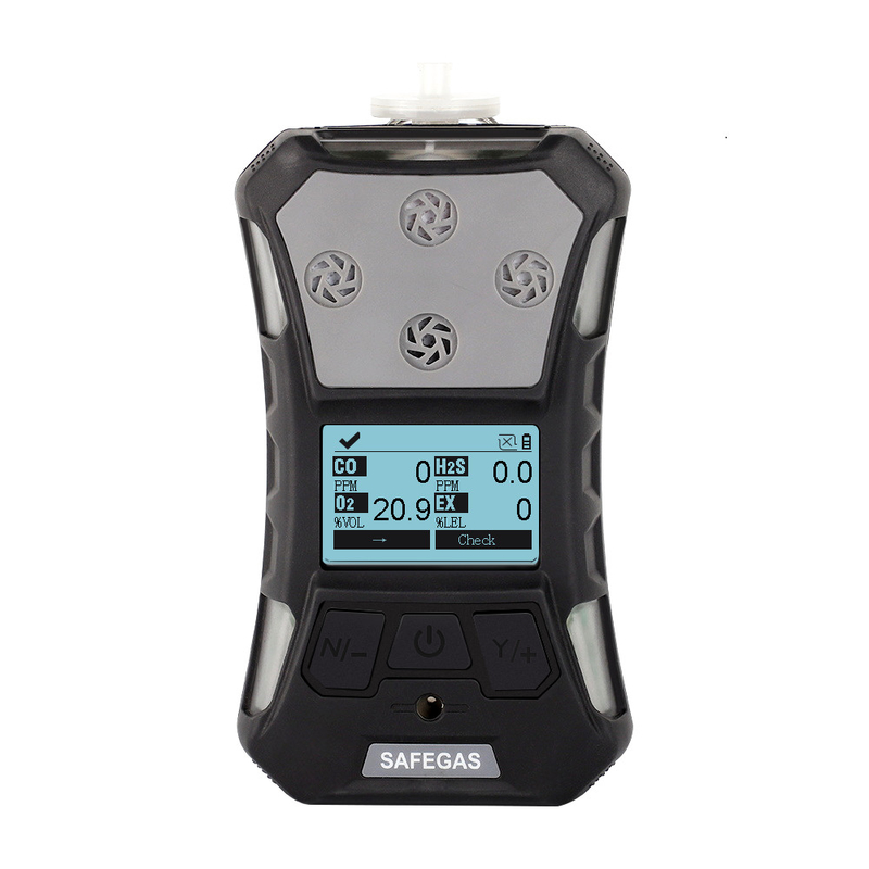 Refrigerant Freon Gas Leak Detector With Atmospheric Special Sensor IP67 Degree