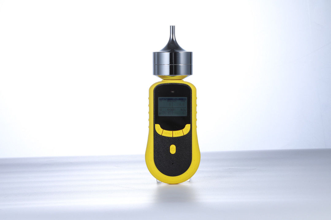ATEX CE Certificated Portable Gas Detector , VOC O3 Gas Monitoring Equipments 2 To 1